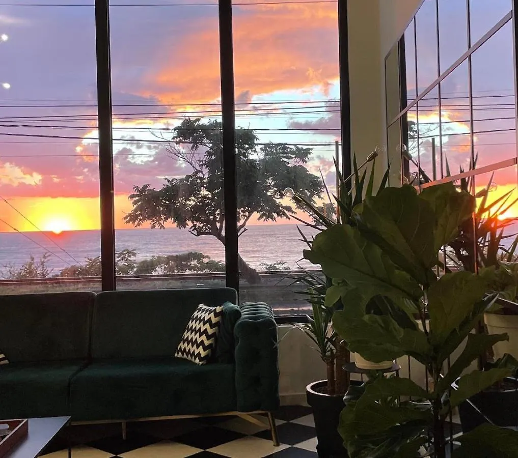 Cabo Verde Boutique Hotel باتومي جورجيا