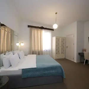 Boutique 3* Тбилиси