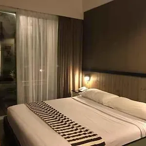 7 Bidadari 3* Семиньяк